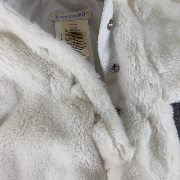 Pottery Barn Kids White One Piece Duck Baby Halloween Costume 0-6 Months 3-6 M - Picture 5 of 9